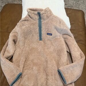 Patagonia Beige Fleece Jacket